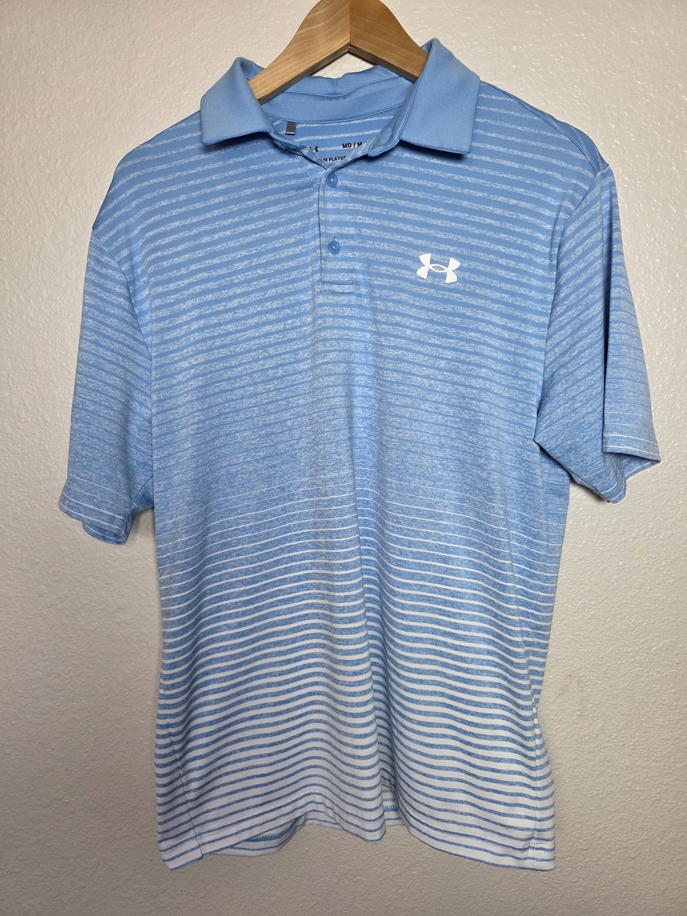 Under Armour The Playoff Golf Light Blue & White Gradient Stripe Polo Size M